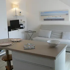Oceania 1 - Parking, Thalasso, Tennis 150m - U69 Appartement